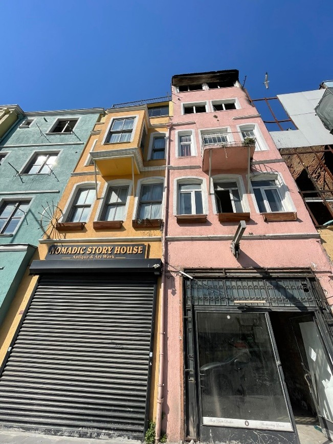 Balat 2306/56 Parsel Yangın Sonrası Tescilli Yapı Restorasyonu galeri fotoğrafı 6